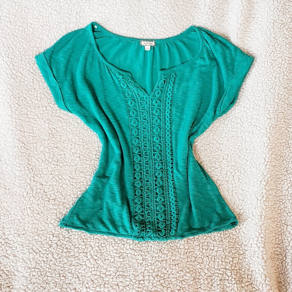 Eyeshadow Knit Short Sleeve Tee